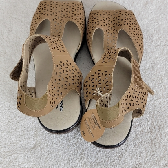 Jambu JBU Chloe Tan Peep Toe T Strap Vegan Wedge Sandal  Sz 10M NEW - Picture 5 of 14